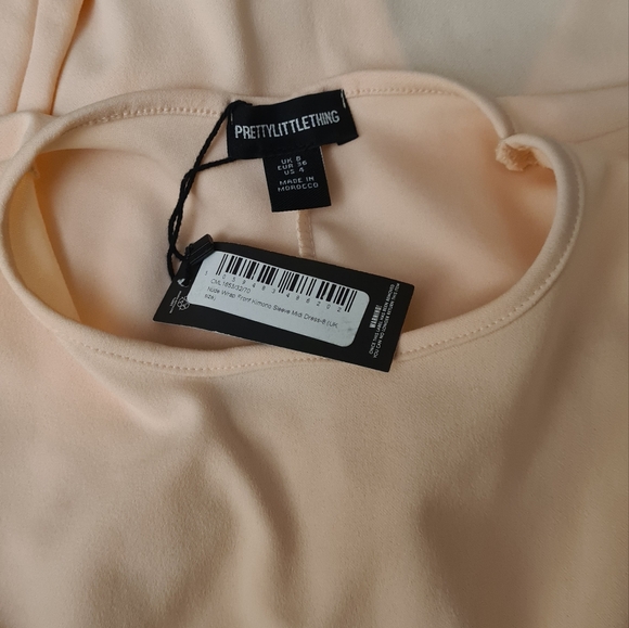 SOLD - PRETTY LITTLE THING dress - Picture 4 of 4